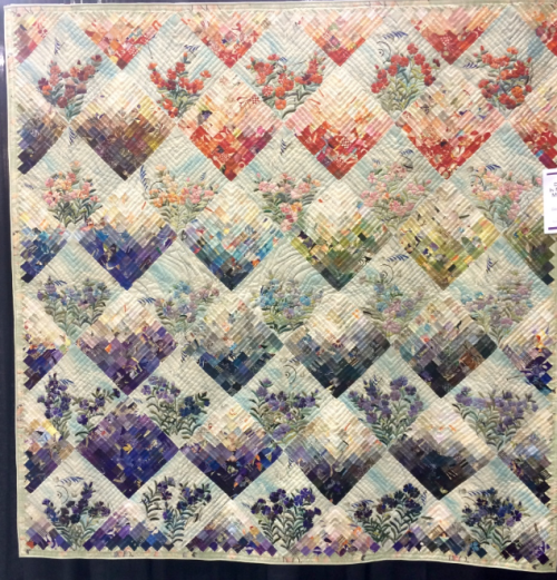 Quilt: Dianthus: In Memory of My Mother by Shashiko Yoshida at AQS Quilt Week 2016